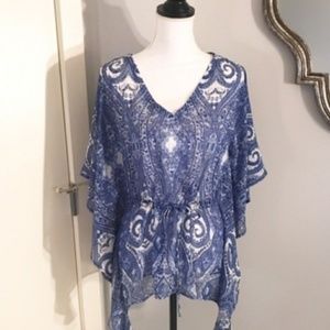 Blue and white summer blouse XS